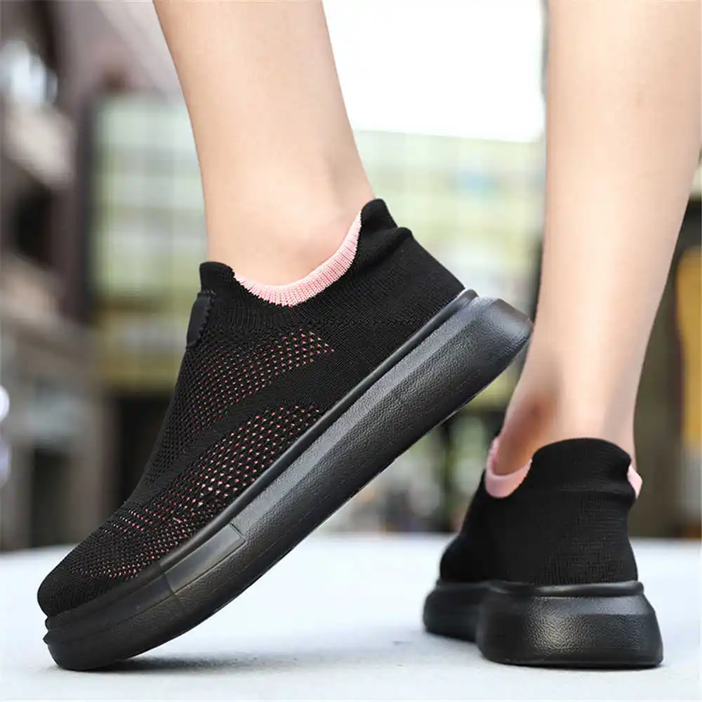 ถุงน่องแพลตฟอร์มรองเท้าสีน้ำตา - Tech Accessories Wholesale บทวิจารณ์และราคา